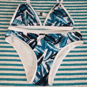 Blue leaves bikini